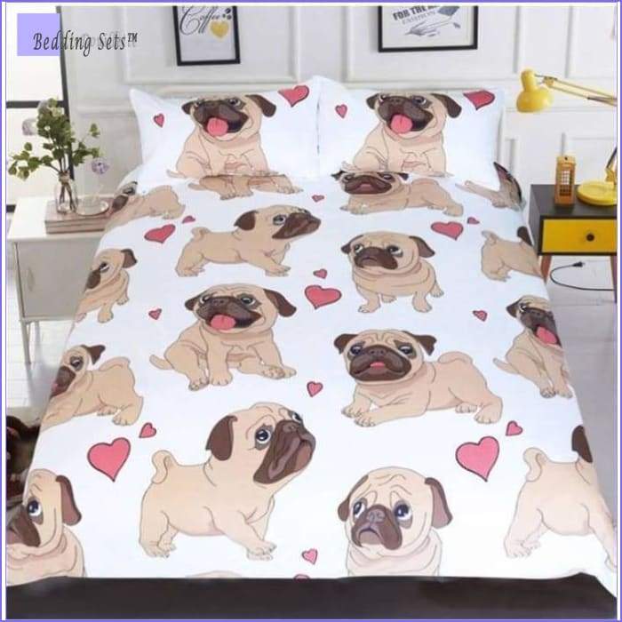 Dog Bedding Set - Pug & Hearts